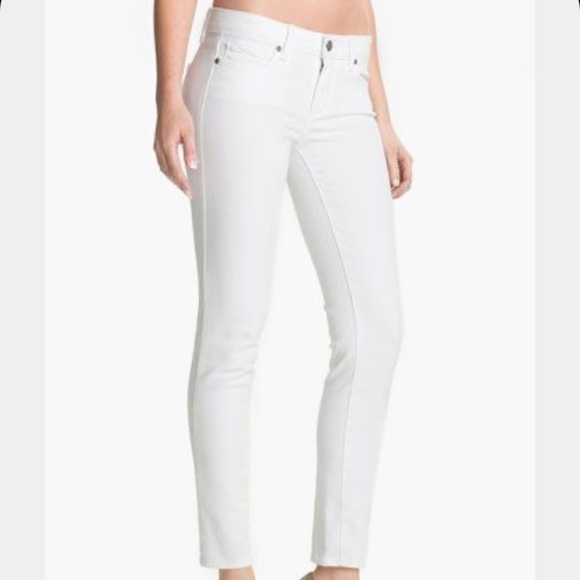 PAIGE Denim - Euc Paige Peg Skinny optic white jeans 29